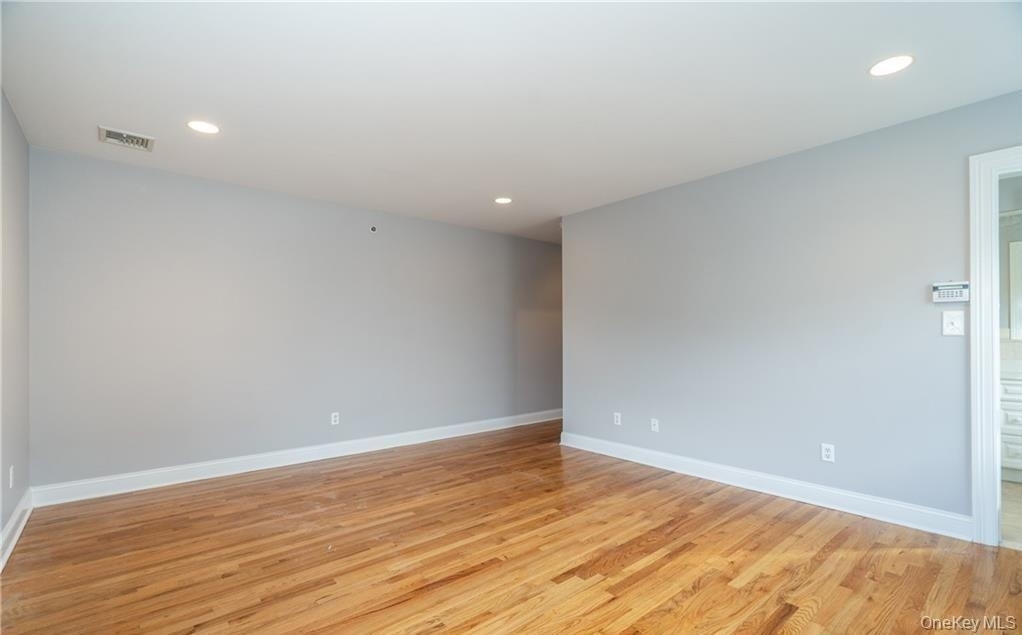 186 Woodside Avenue - Photo 11