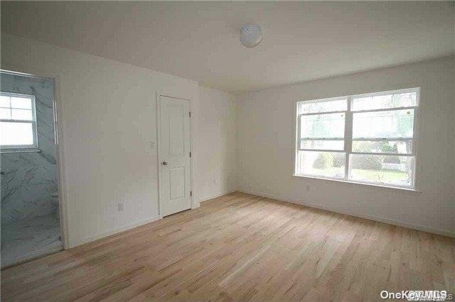 9 Mohegan Avenue - Photo 4