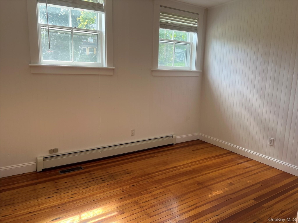 7 Parkway - Photo 9