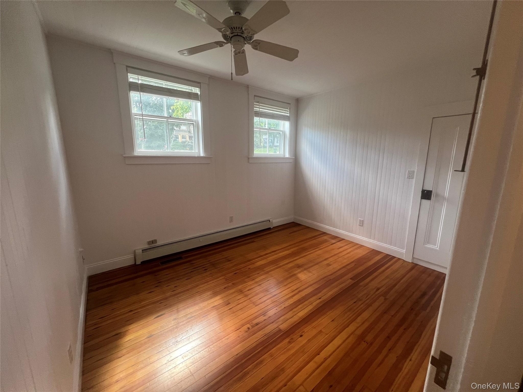 7 Parkway - Photo 10