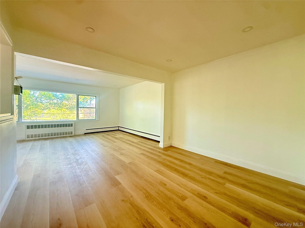 5829 182nd Street - Photo 0