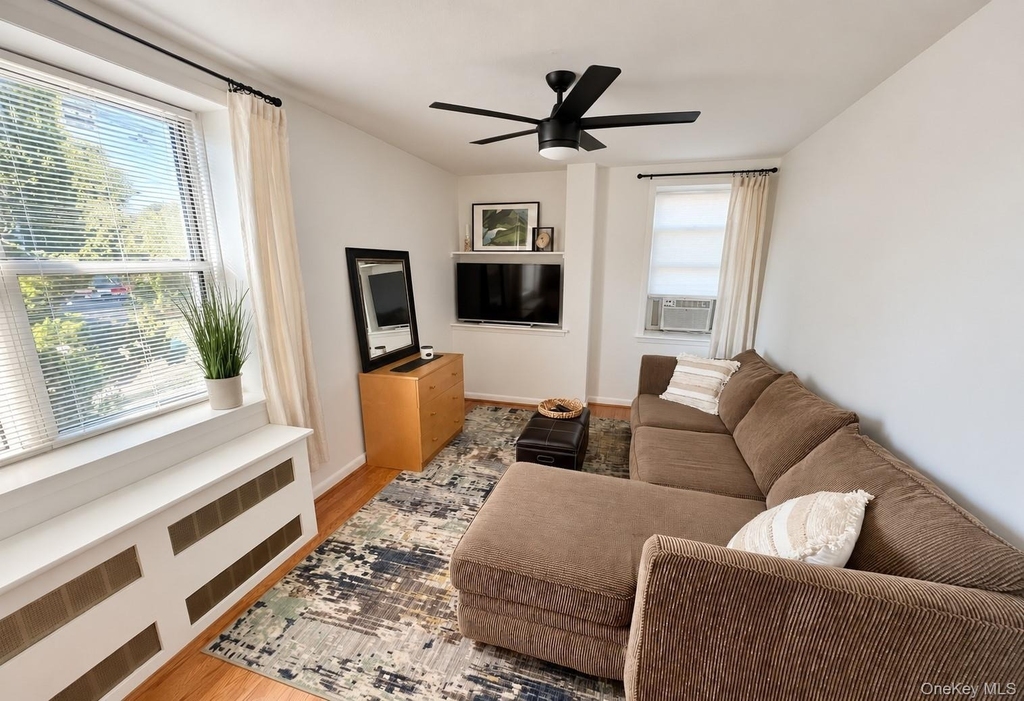 855 E Broadway - Photo 3