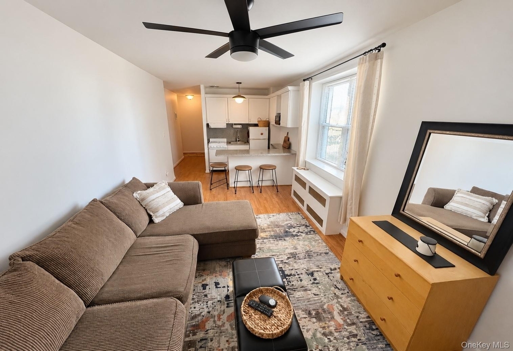 855 E Broadway - Photo 5