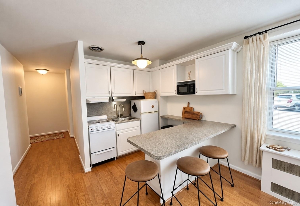 855 E Broadway - Photo 6