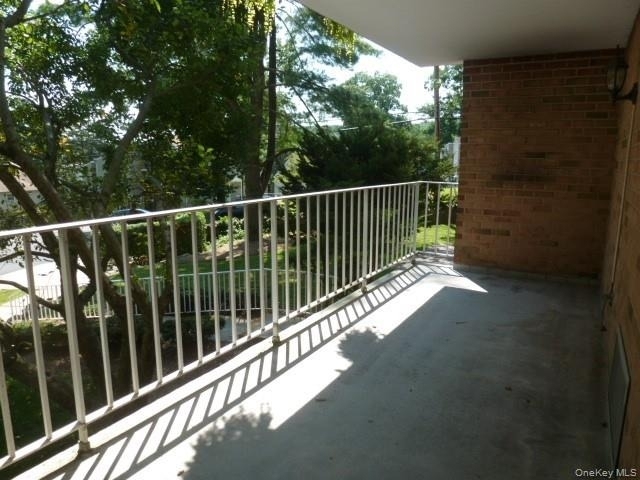 416 Benedict Avenue - Photo 10