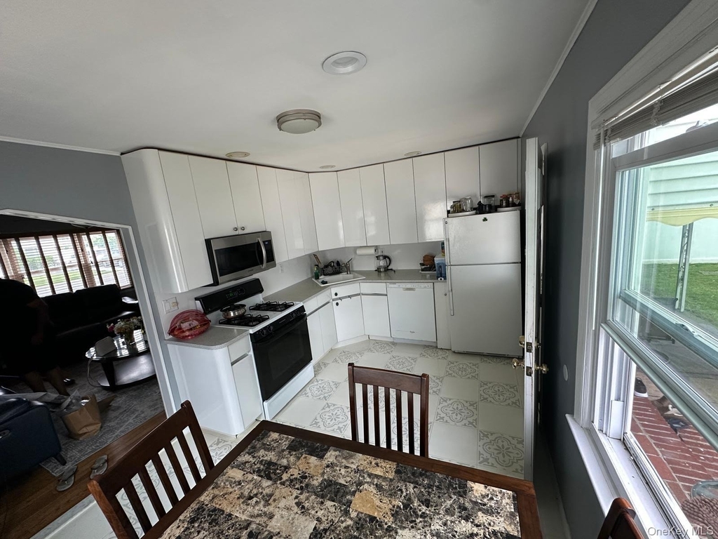 32 Terrace Place - Photo 9