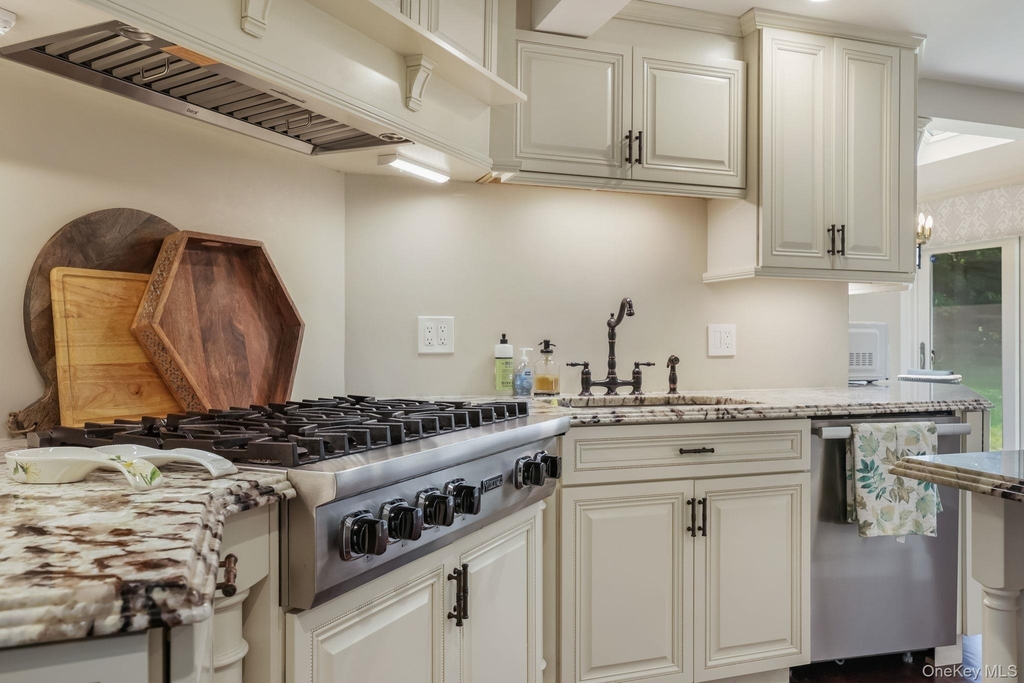 777 Armonk Road - Photo 9