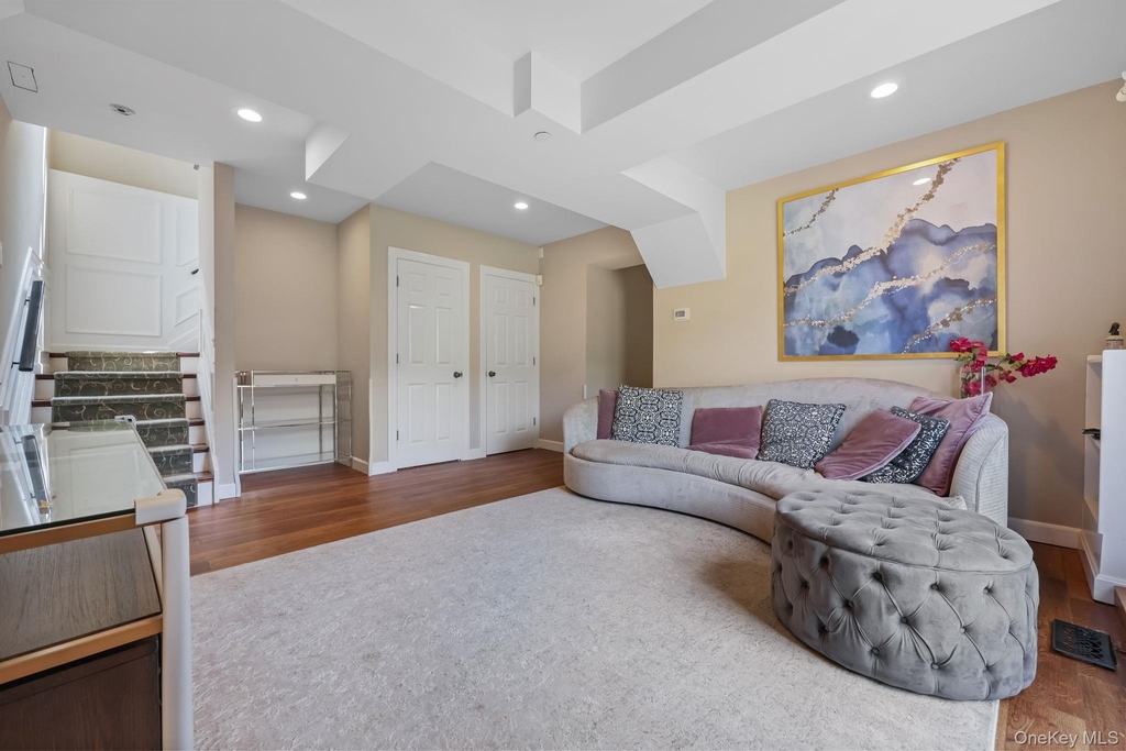 777 Armonk Road - Photo 32