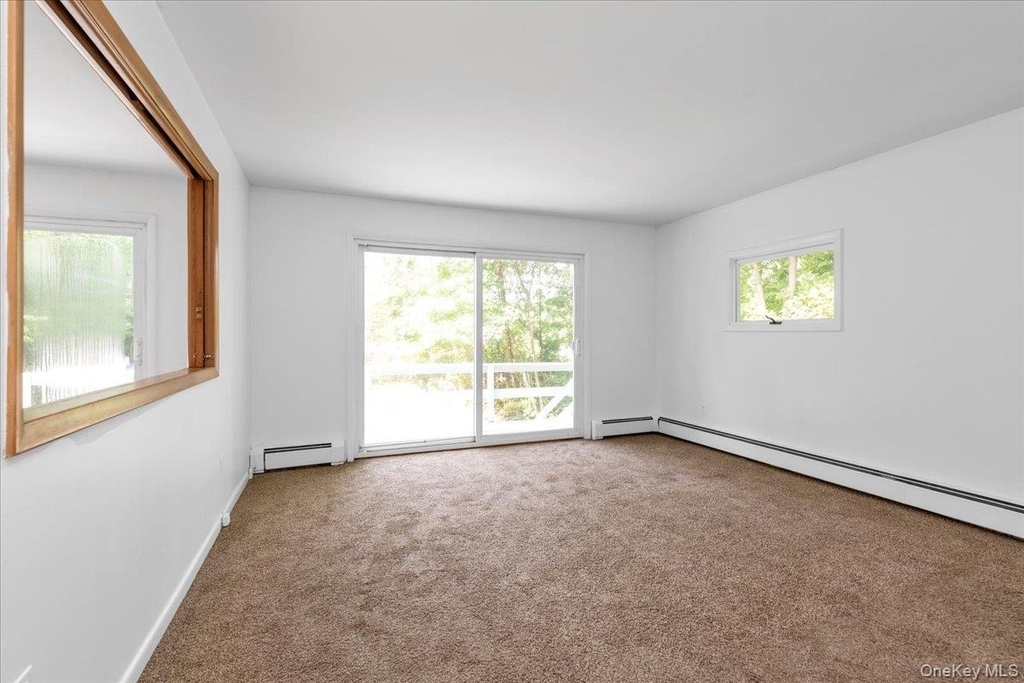 22 Putnam Avenue - Photo 9