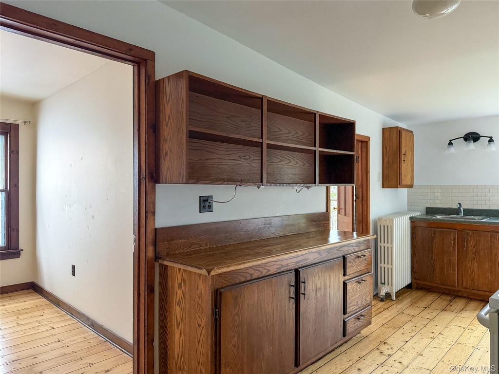 5 North Road - Photo 8
