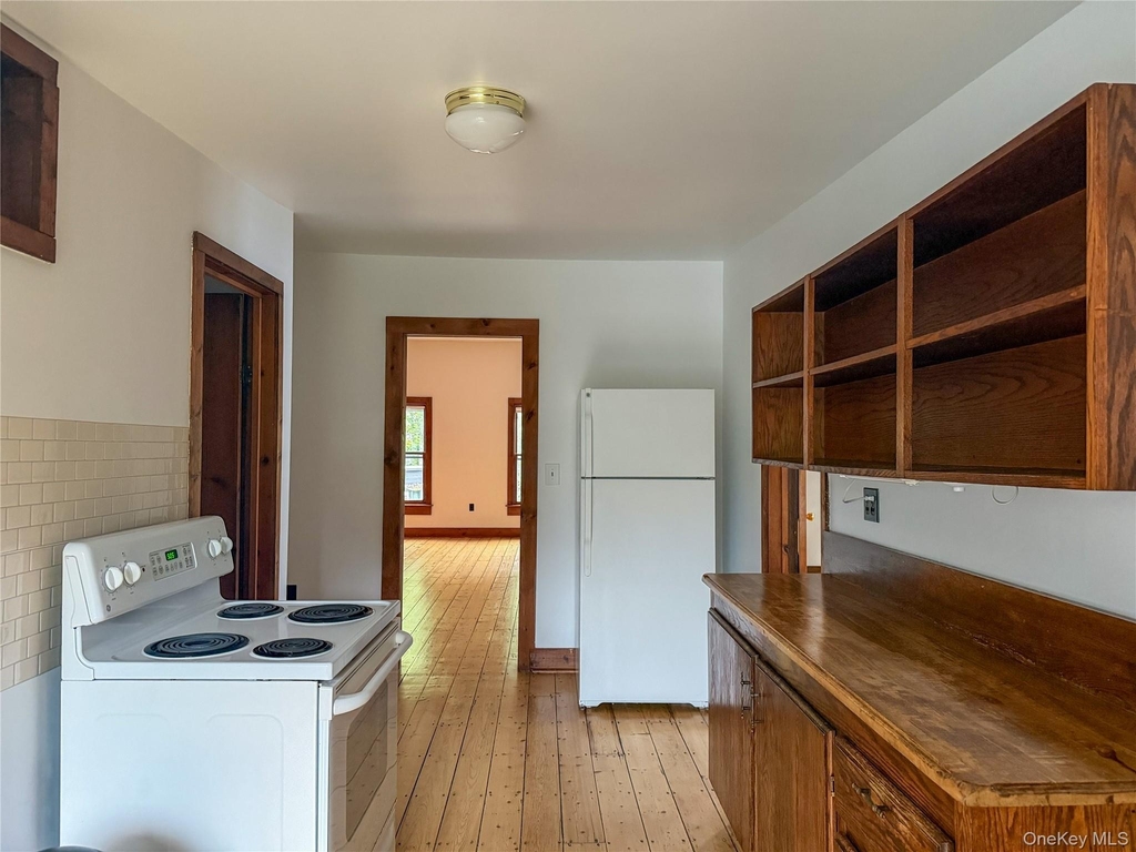 5 North Road - Photo 14