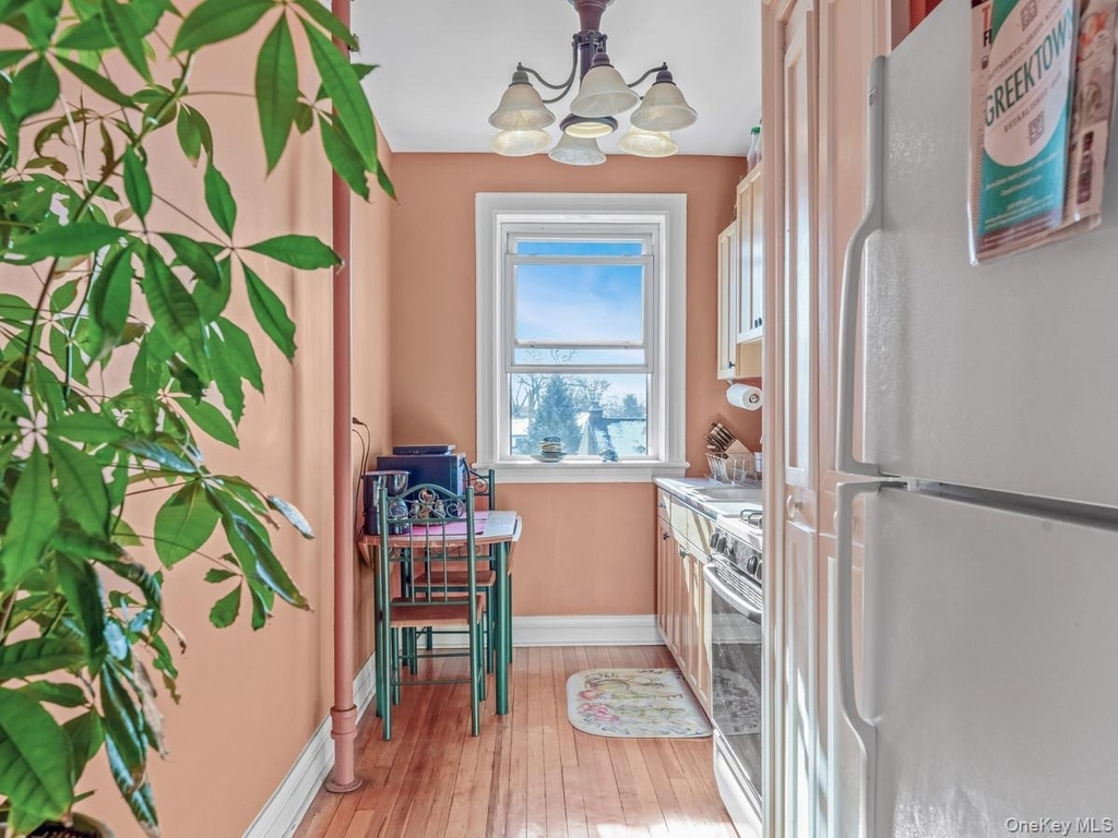 30 Shipherd Avenue - Photo 7