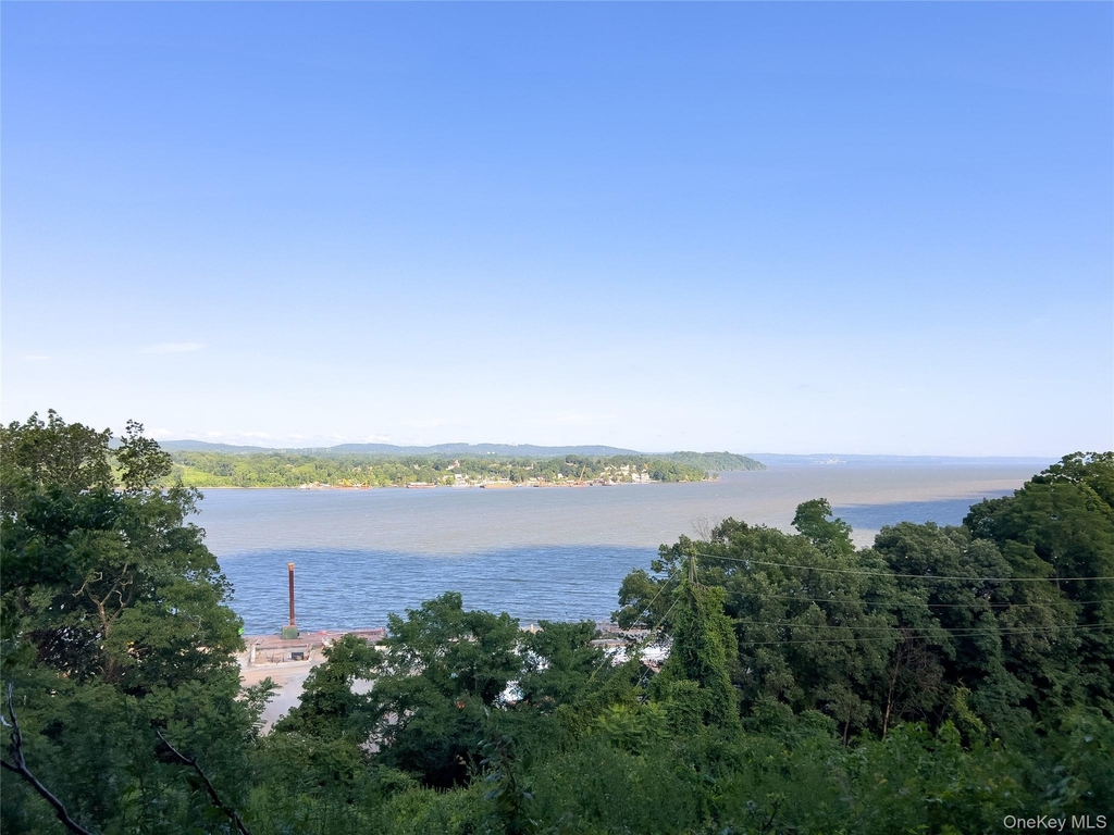 456 N Liberty Drive - Photo 10
