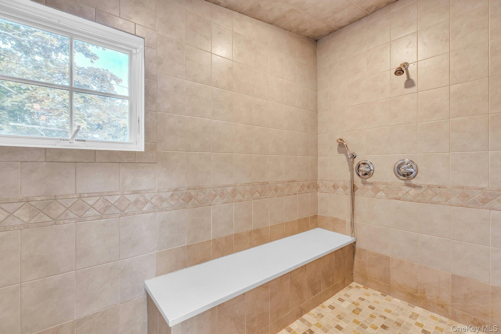 310 E Montauk Highway - Photo 23