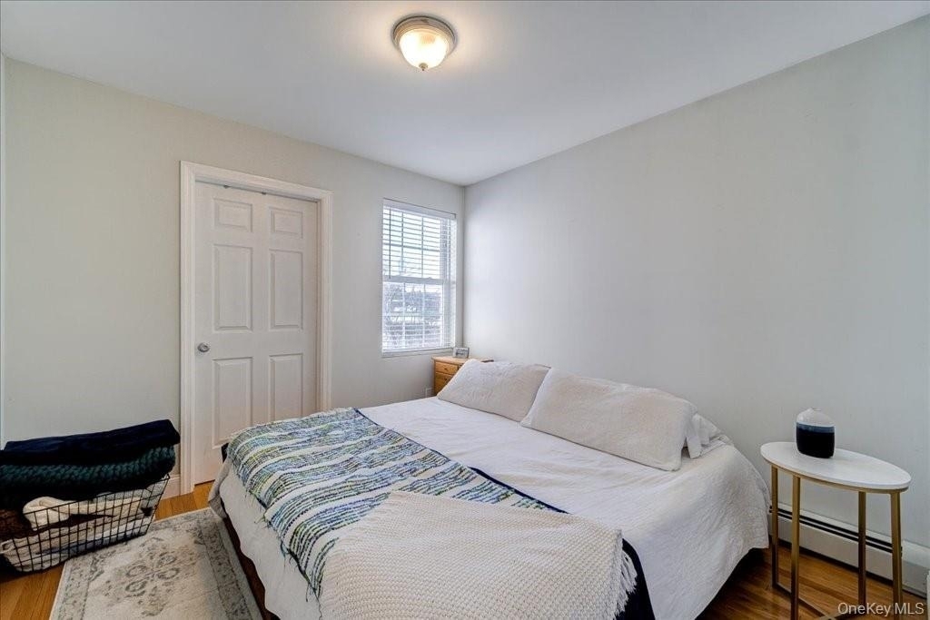 82 Broadway - Photo 12