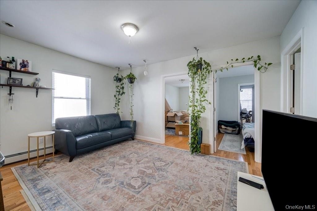 82 Broadway - Photo 6
