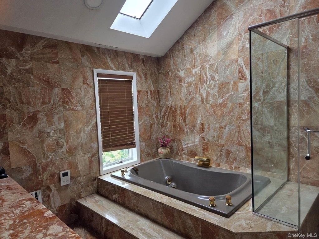 541 Cedarwood Drive - Photo 4