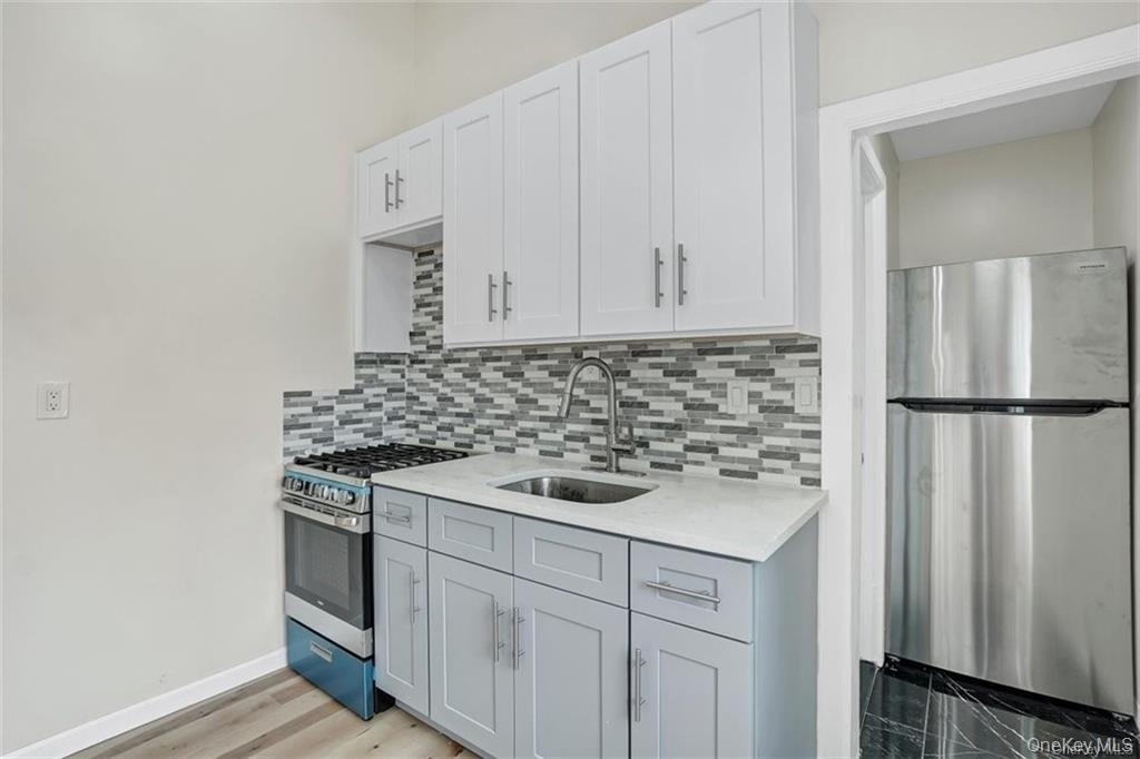 246 Orchard Drive - Photo 4