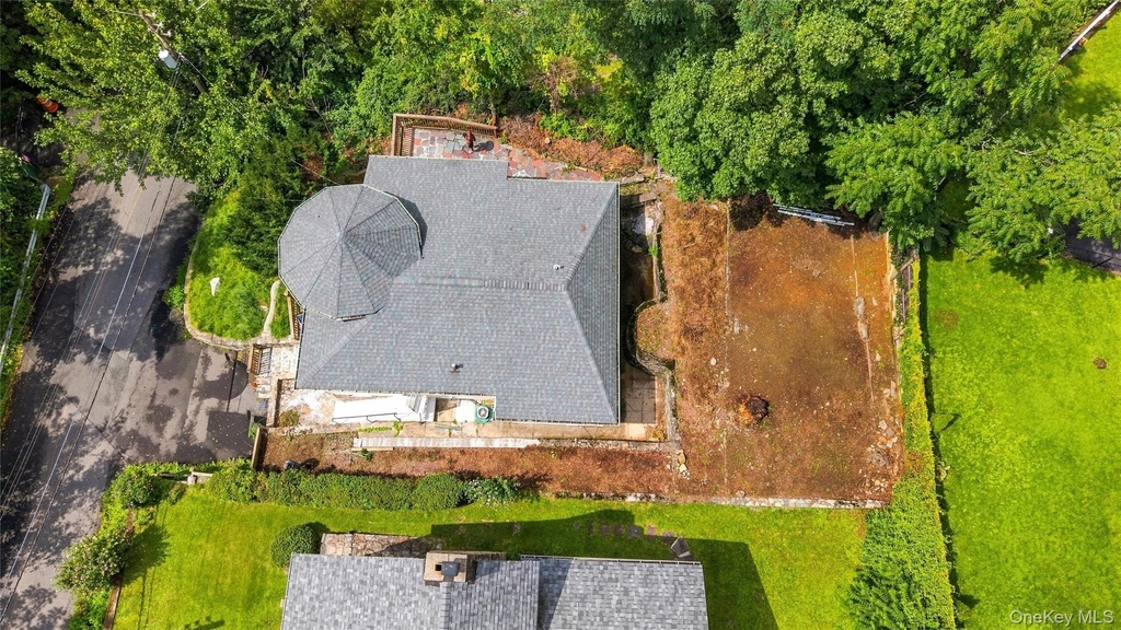 3404 Mohegan Avenue - Photo 21
