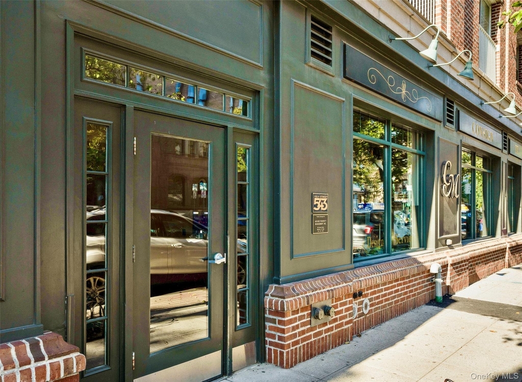 543 Main Street - Photo 1