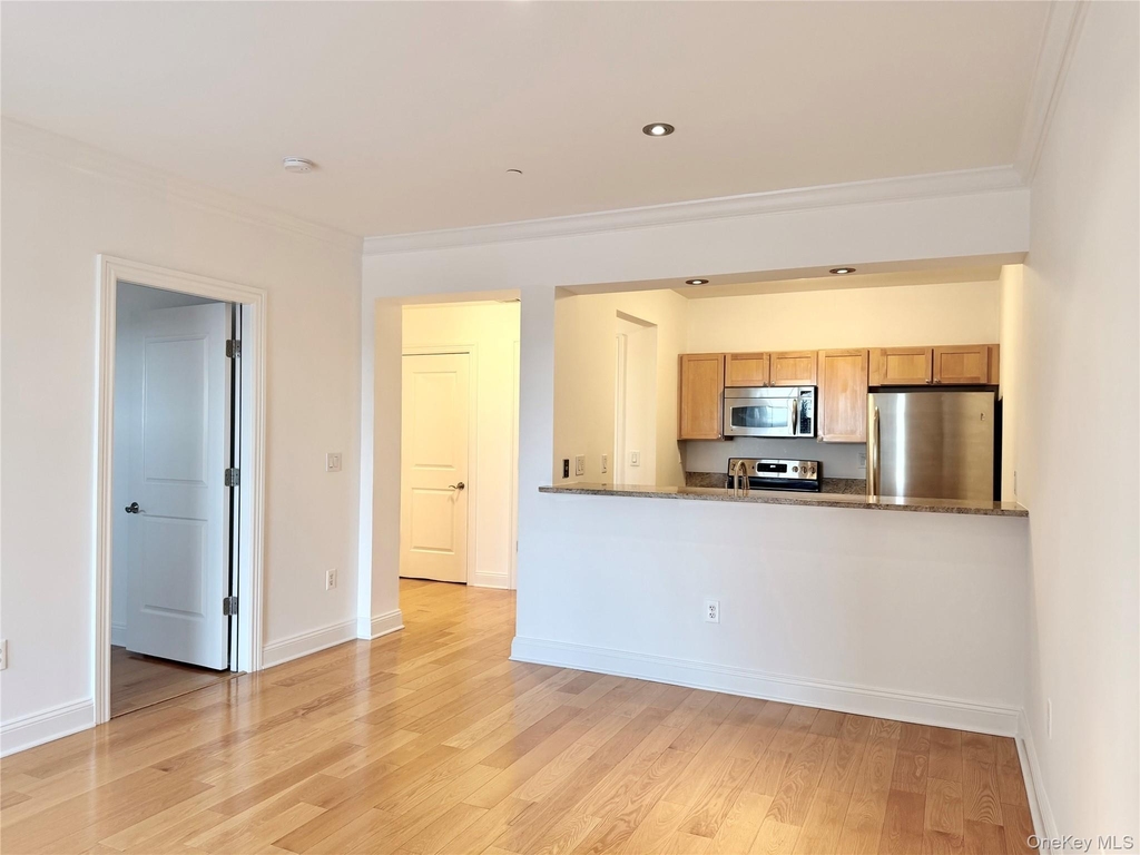 543 Main Street - Photo 9