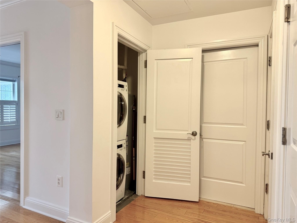 543 Main Street - Photo 15