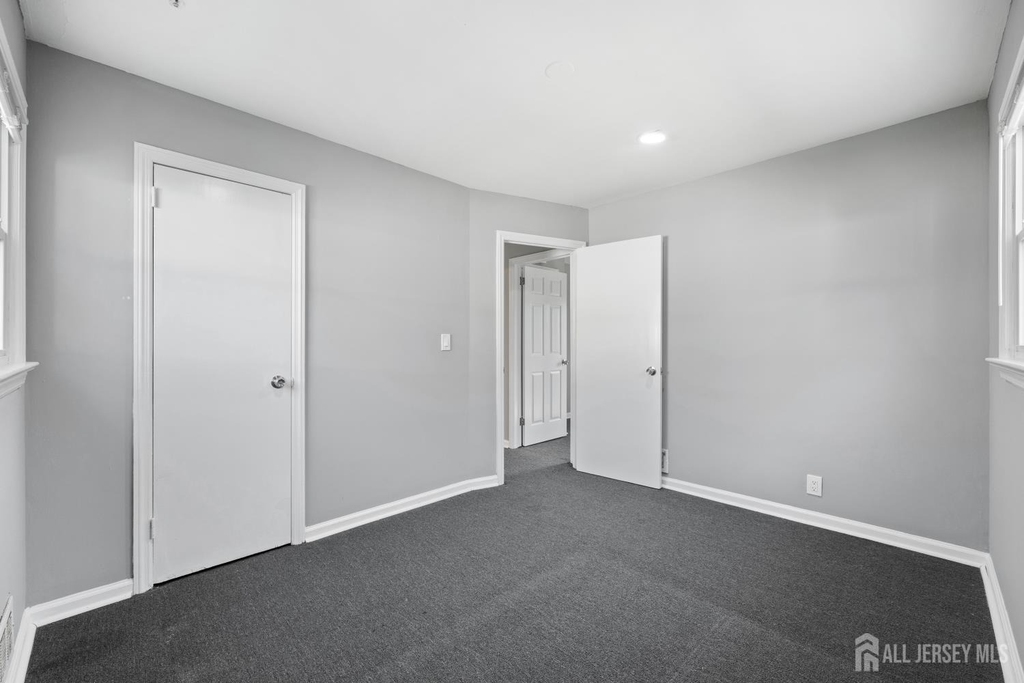 48 Buchanan Avenue - Photo 9