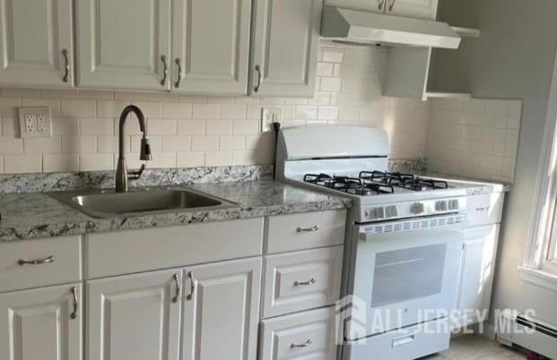 593 Penn Street - Photo 3