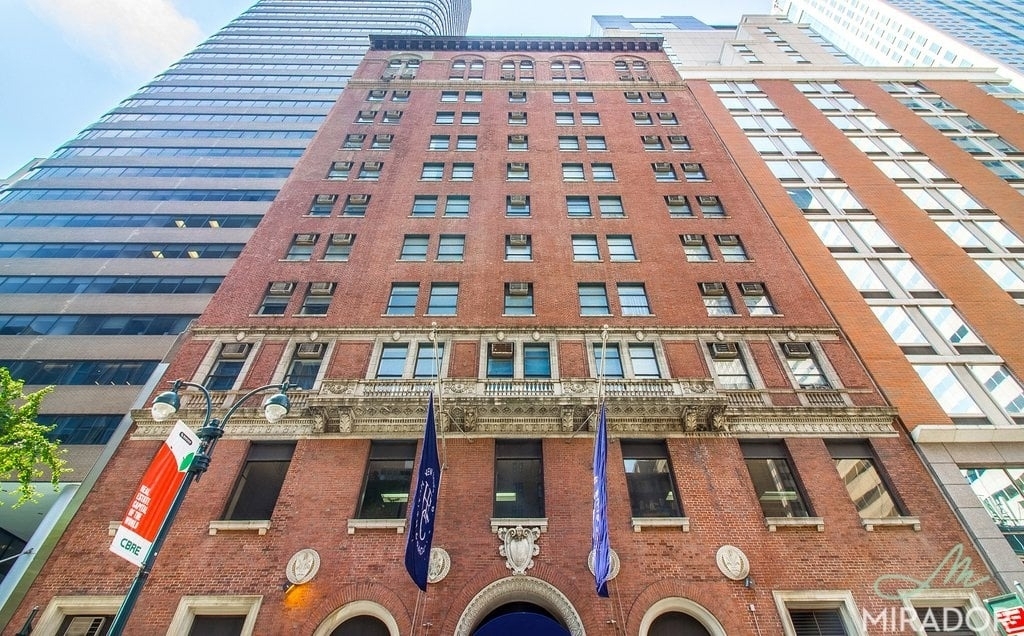 132 E 45th Street - Photo 23