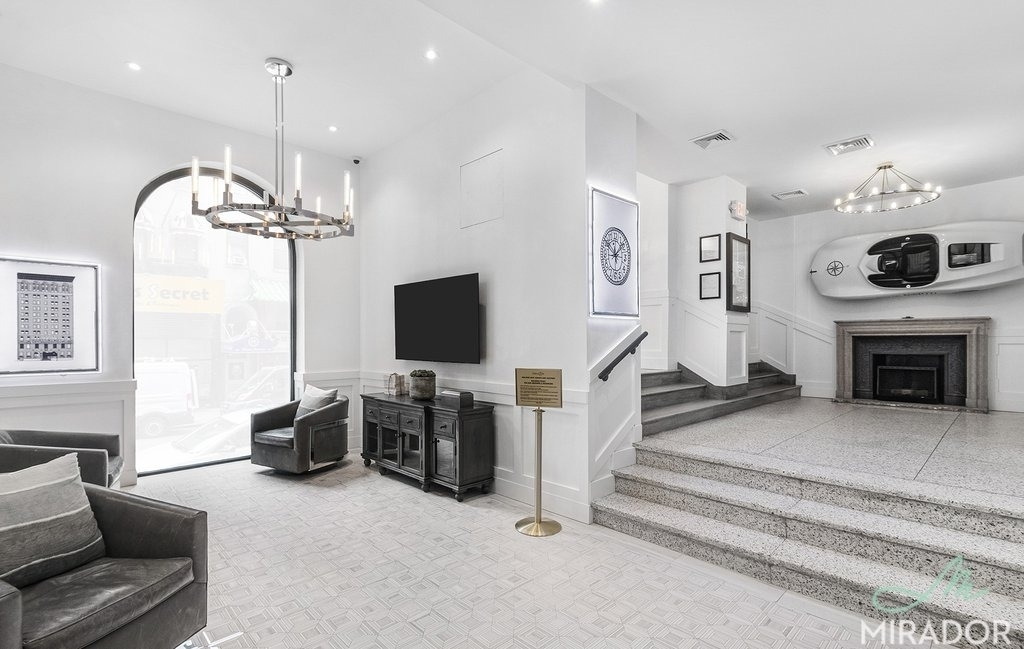 132 E 45th Street - Photo 8