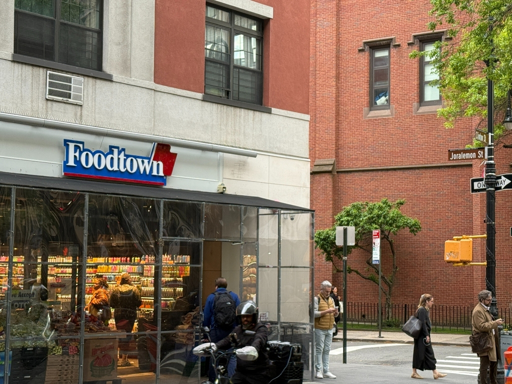 101 Clinton Street - Photo 13