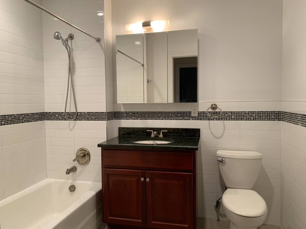 101 Clinton Street - Photo 8