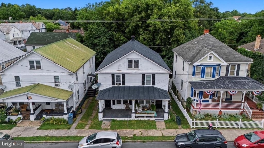 730 W John Street - Photo 6
