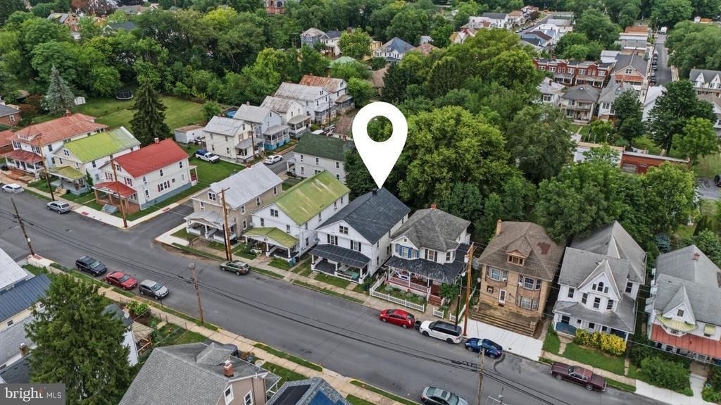 730 W John Street - Photo 15