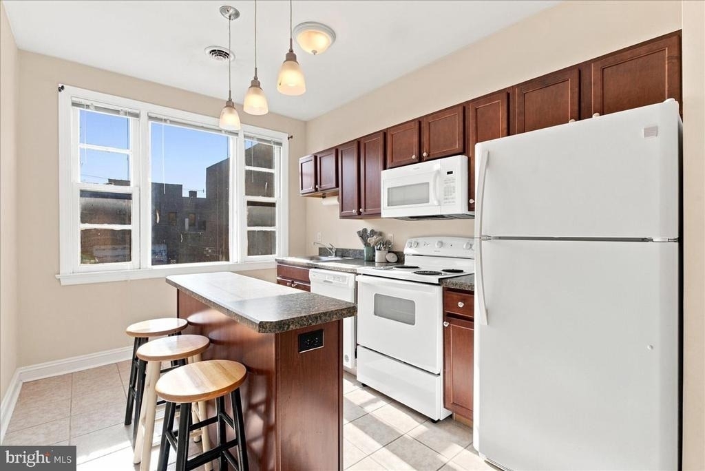 126 N Braddock Street - Photo 4