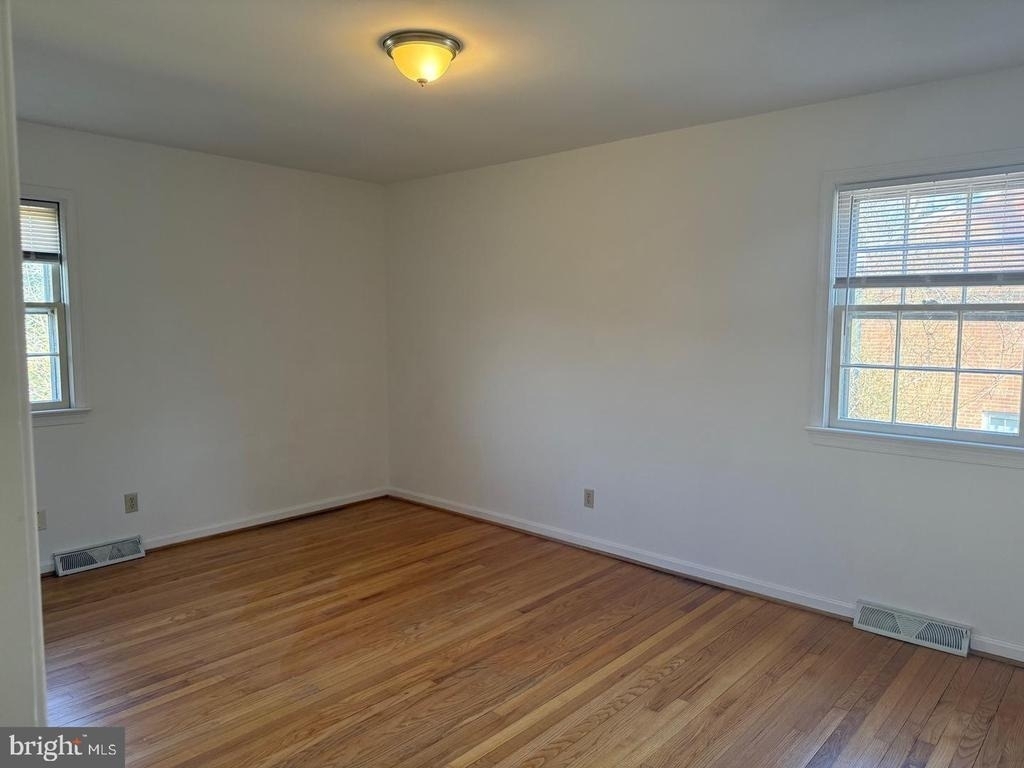 1010 Bernstein Road - Photo 15