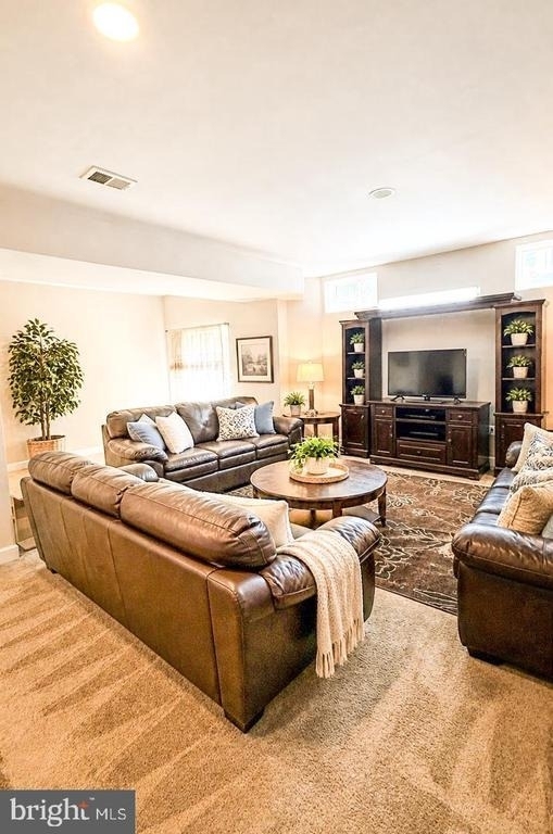 10869 General Kirkland Drive - Photo 1