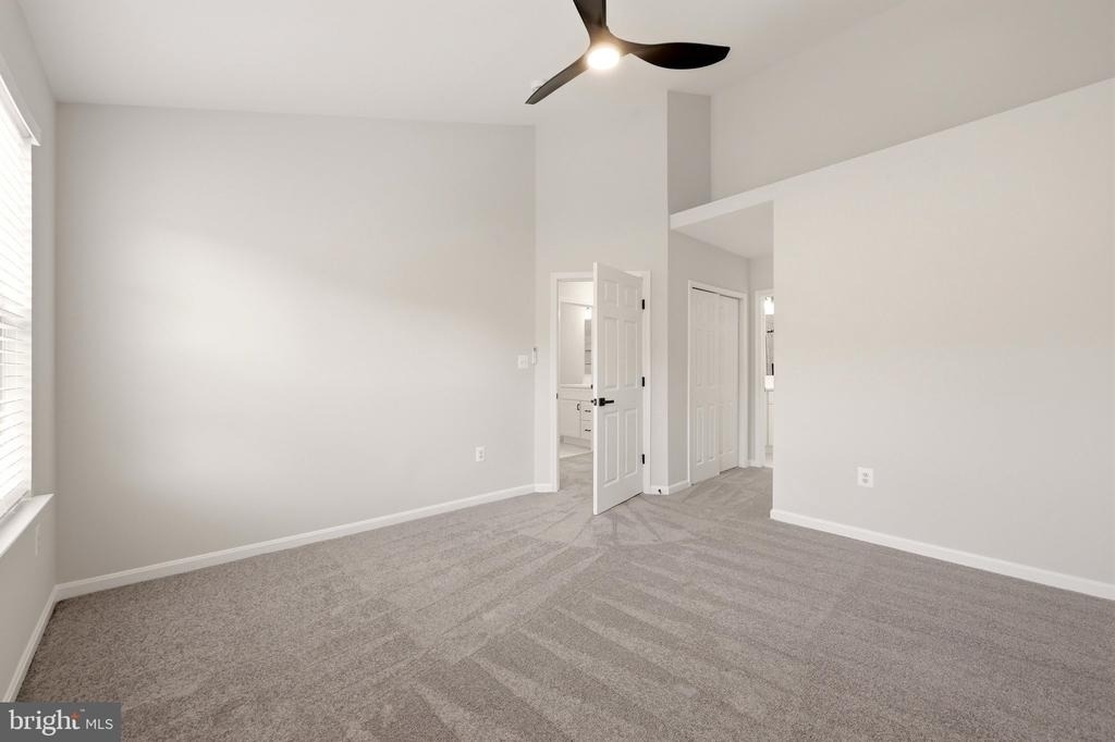 46368 Utica Square - Photo 21