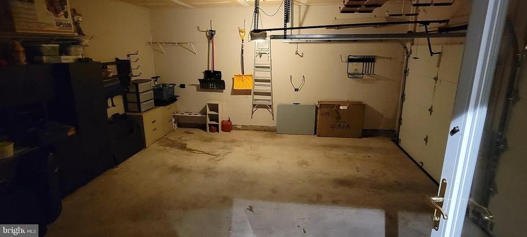 21381 Maidsville Court - Photo 17