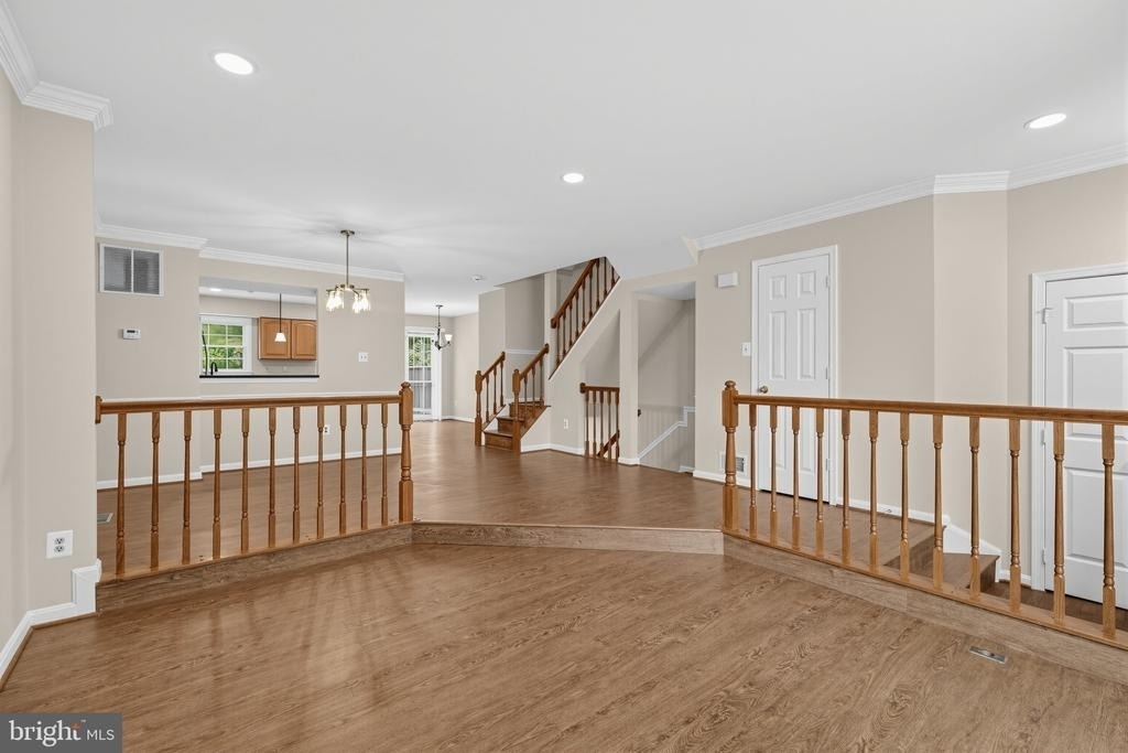 8893 Eagle Rock Lane - Photo 2