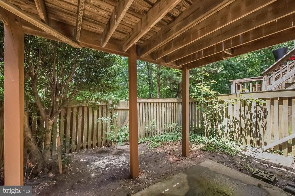 1657 Oak Spring Way - Photo 21