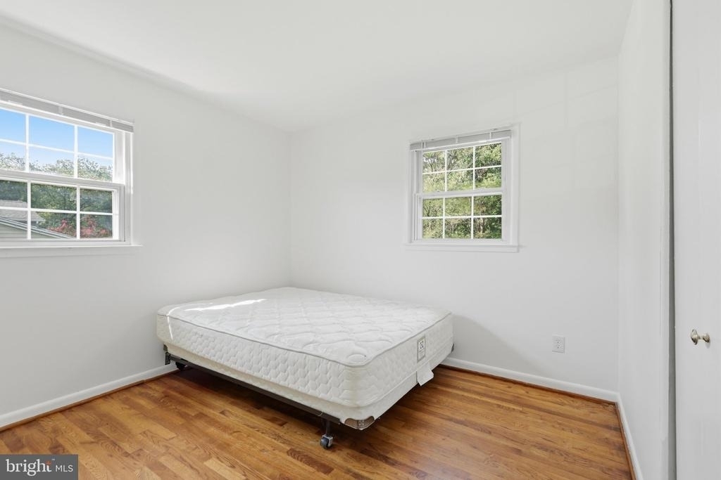 6408 Kroy Drive - Photo 11