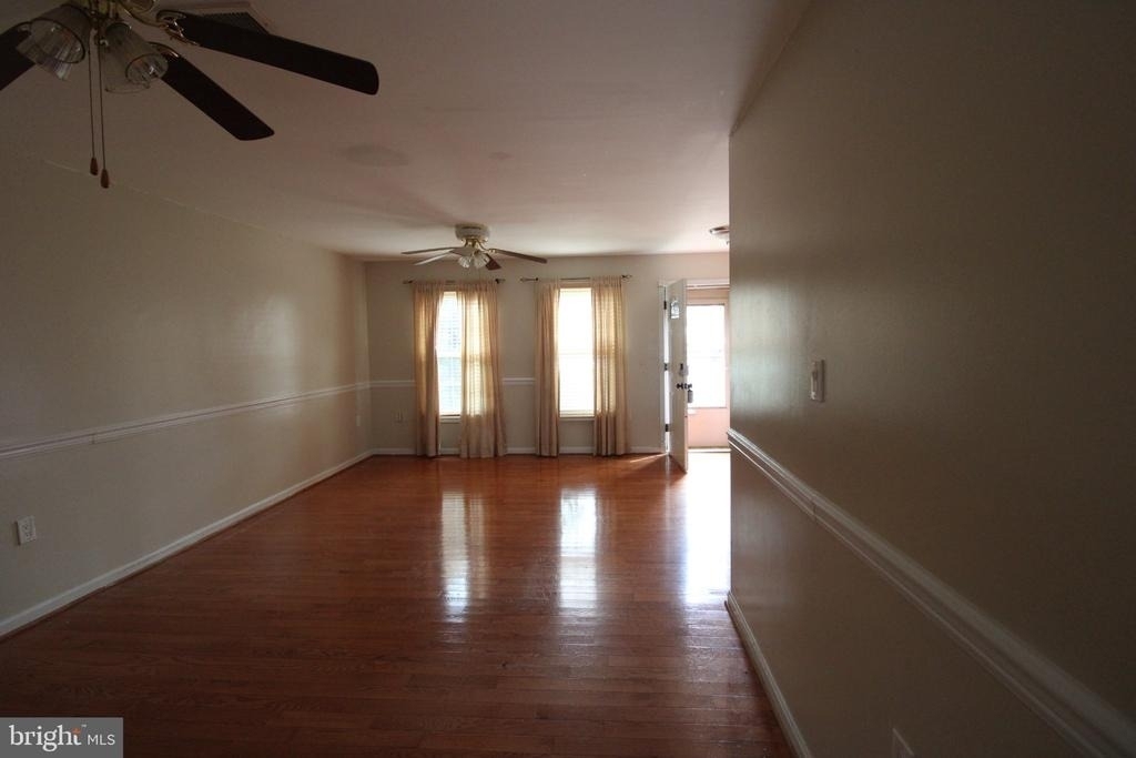 5706 Heritage Crossing Court - Photo 2