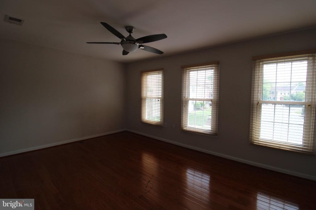 5706 Heritage Crossing Court - Photo 7