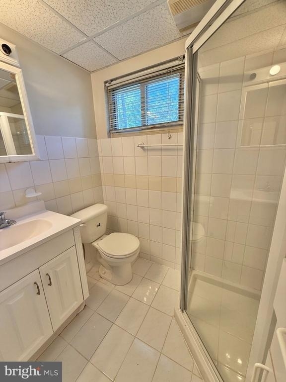 7700 Glenister Drive - Photo 19