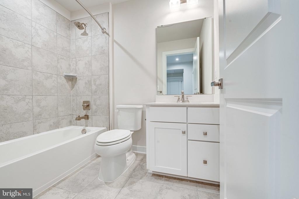 14055 Sunrise Valley Drive - Photo 27