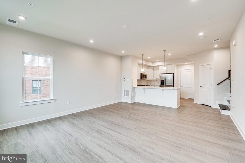 14055 Sunrise Valley Drive - Photo 8