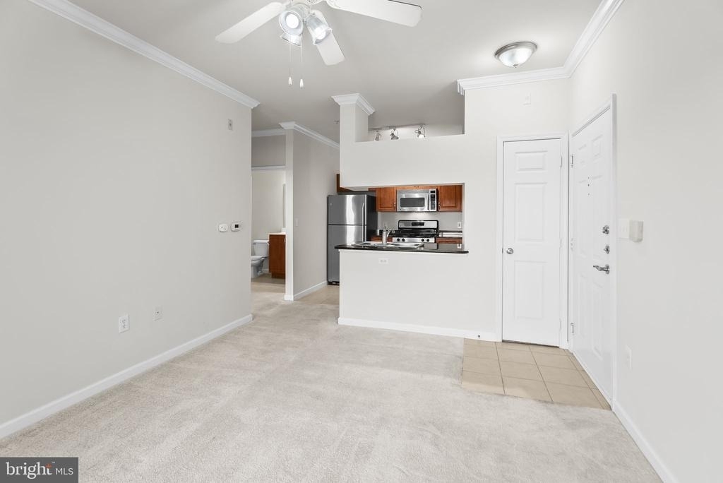12929 Centre Park Circle - Photo 4