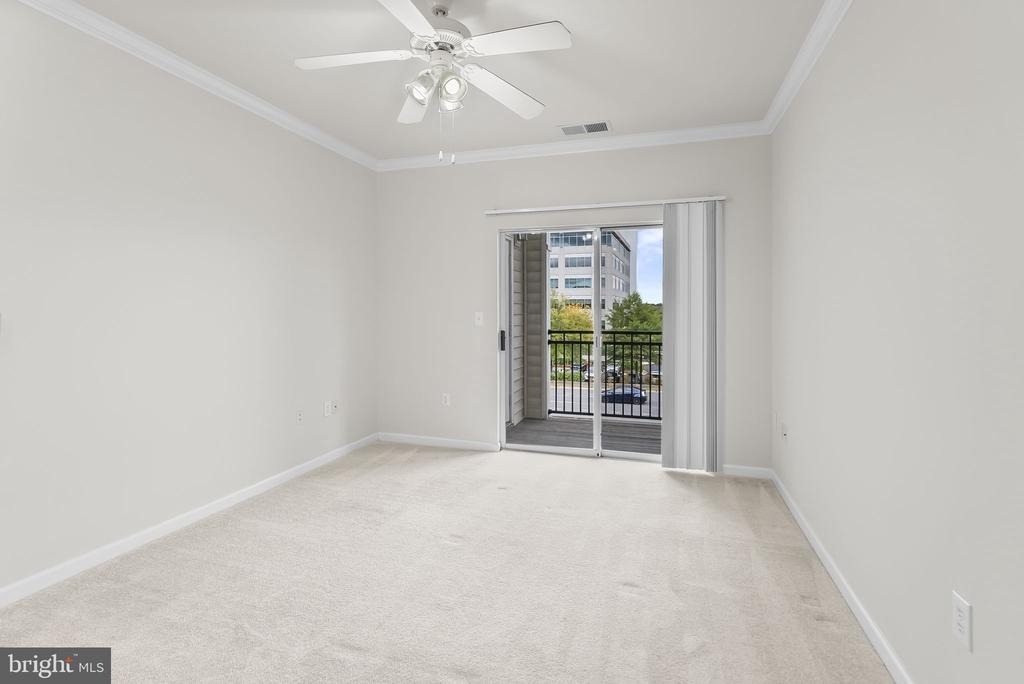 12929 Centre Park Circle - Photo 3