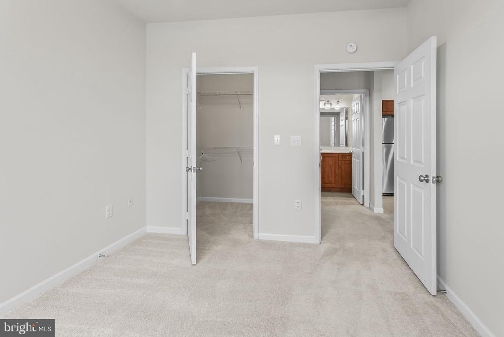 12929 Centre Park Circle - Photo 13
